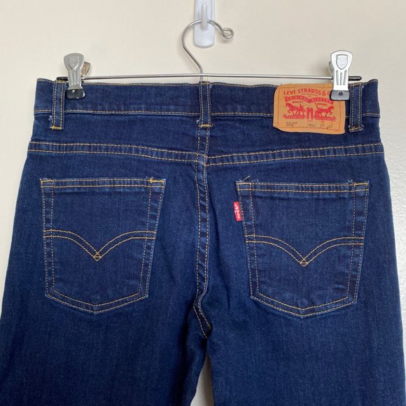 🌿Levi's | 502 Regular Taper Jeans - Picture 2 of 3